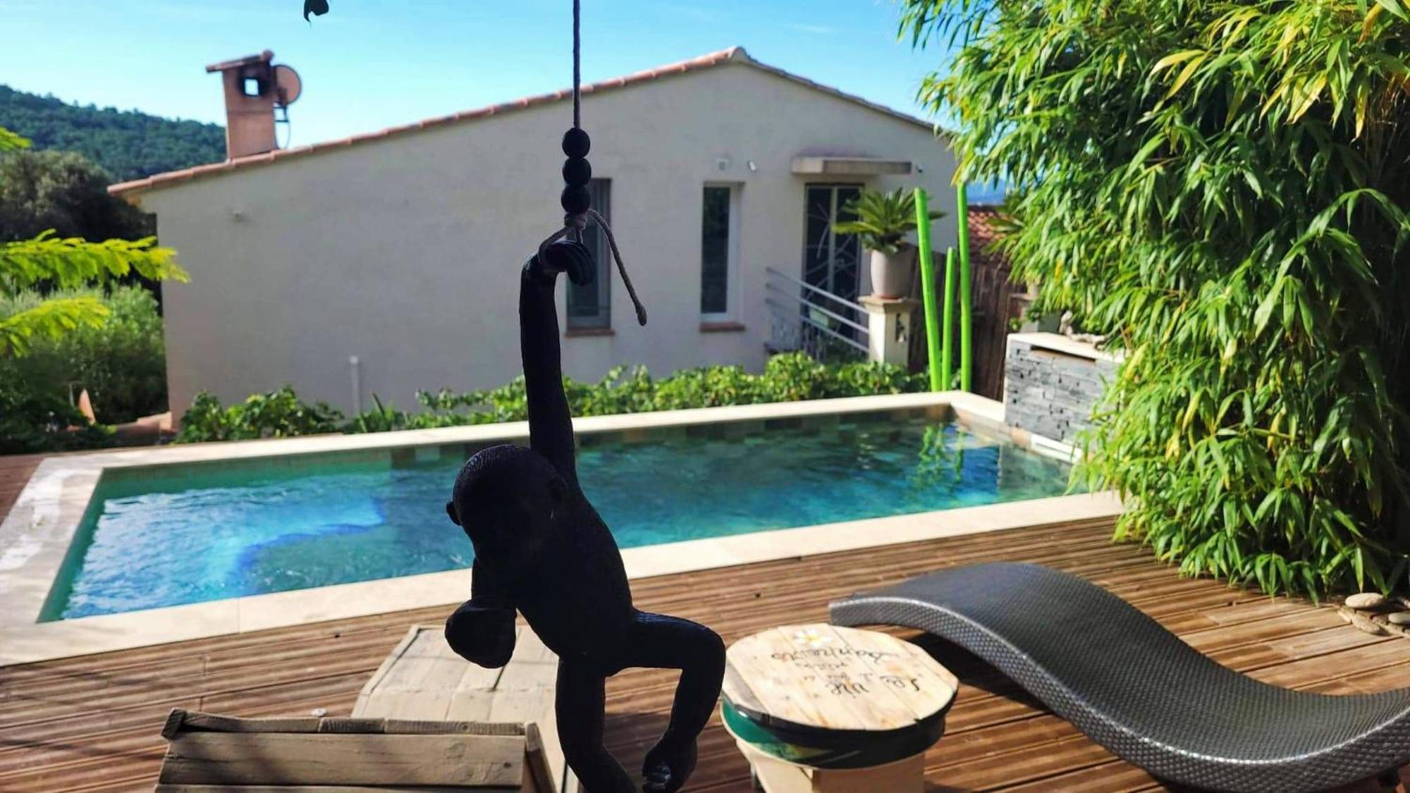Carnoules  Logement De Charme Avec Piscine Et Jacuzzi מראה חיצוני תמונה